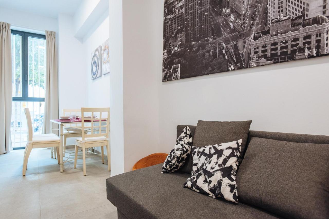 Apartamento Centrico En La Calle Cruz Verde, 10 Севиля Екстериор снимка